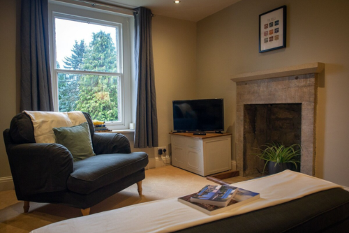 Chatsworth Apt3 Baslow Peak District Holiday Accommodation